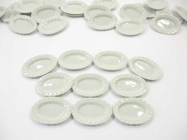 25x35mm Of White Oval Plate Dish Dollhouse Miniatures Ceramic Supply