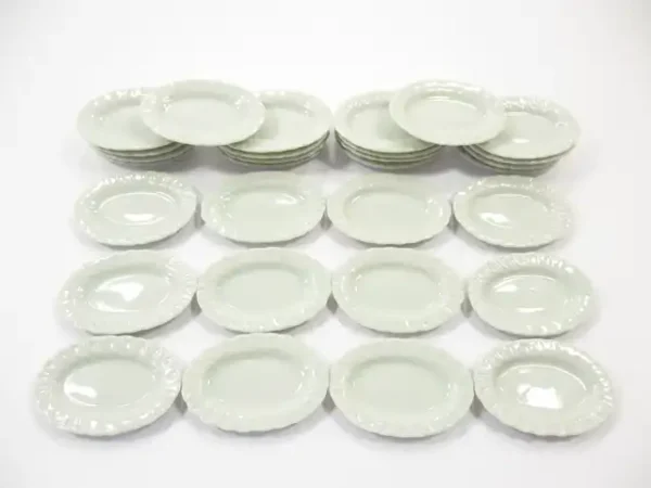25x35mm Of White Oval Plate Dish Dollhouse Miniatures Ceramic Supply - Image 3