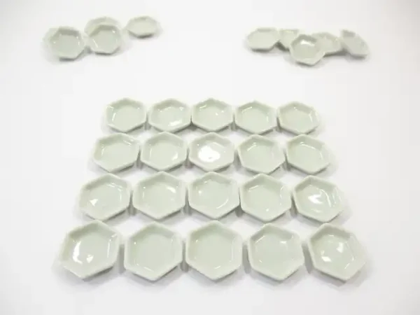 Mini White Hexagonal Plate Dish Dollhouse Miniature Kitchenware Ceramic - Image 2