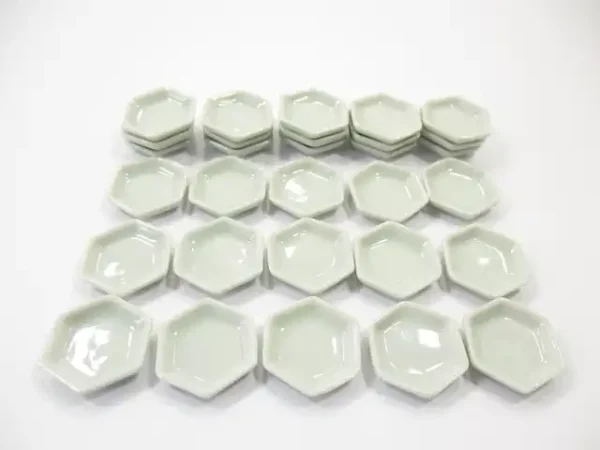 Mini White Hexagonal Plate Dish Dollhouse Miniature Kitchenware Ceramic - Image 3