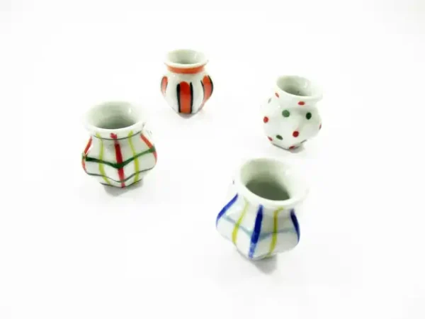 4 Hand paint Vases Dolls House Miniatures Ceramic Garden Flower Supply 13360 - Image 2