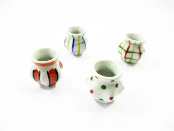4 Hand paint Vases Dolls House Miniatures Ceramic Garden Flower Supply 13360 - Image 3