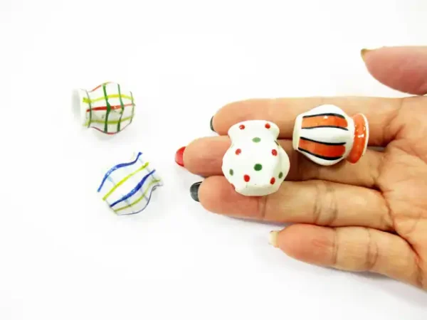 4 Hand paint Vases Dolls House Miniatures Ceramic Garden Flower Supply 13360 - Image 7