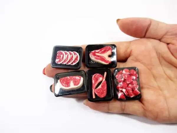 Dollhouse Miniature Food 5 Raw Steak Beef Meat Supermarket Food Pack 16722 - Image 9