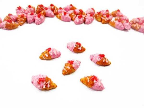 Dollhouse Food Lot 6 Strawberry Croissant 1:12 Miniature Bakery Bread 17031