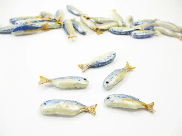 Miniature 5 Thai Mackerel Fish Dollhouse 1:12 Grocery Store Seafood Fish 17054 - Image 2