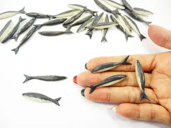 Miniature 5 Mackerel Fresh Fish Dollhouse 1:12 Grocery Store Seafood 17056 - Image 5