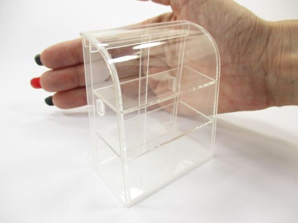 Small Empty Clear Acrylic Table Top Display Shop Dollhouse Miniatures 9971