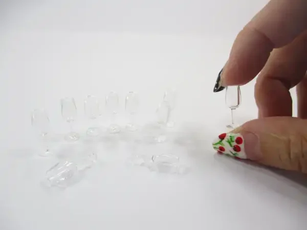 Acrylic Wine Glass Dollhouse Miniature Accessories Beverage Supply - Image 5