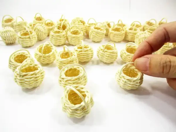 Small Round Handmade Wicker Baskets Dollhouse Miniatures Supply Charms