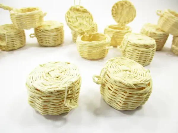 Picnic Wicker Round Baskets Dollhouse Miniatures Handmade Supply Charms - Image 4